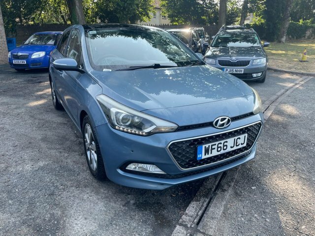 Hyundai I20 1.2 Premium Se Hatchback Euro 6 WF66JCJ Blue #3