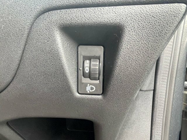 Citroen C3 Picasso Platinum White #25