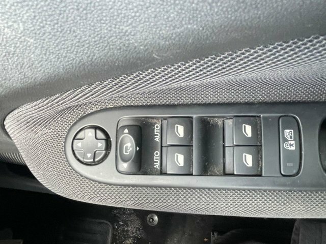 Citroen C3 Picasso Platinum White #26