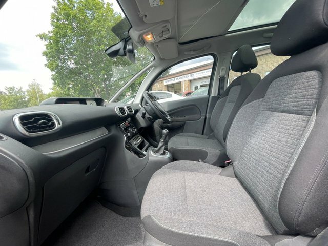 Citroen C3 Picasso Platinum White #15