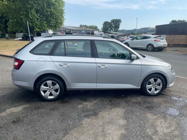 Skoda Fabia 1.2 Tsi Se Estate Euro 6 S S Silver #4