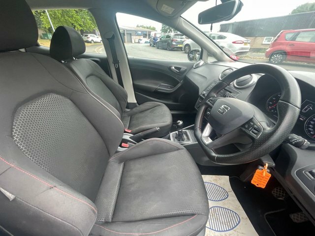 Seat Ibiza Tsi Fr Red Edition Black #11
