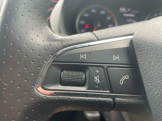 Seat Ibiza Tsi Fr Red Edition Black #22