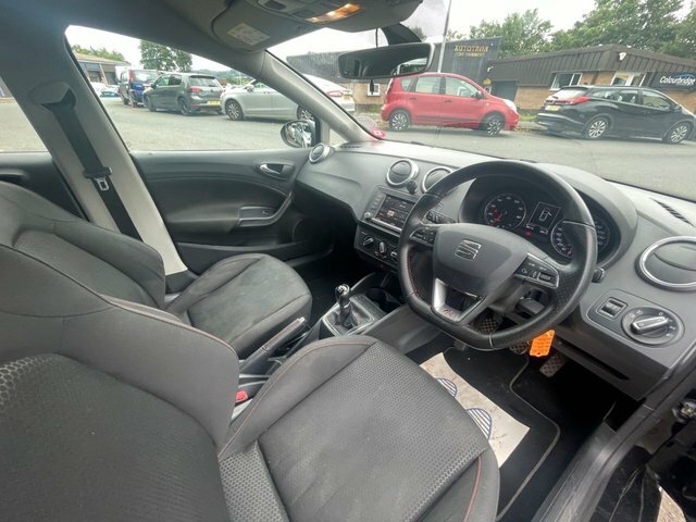 Seat Ibiza Tsi Fr Red Edition Black #10
