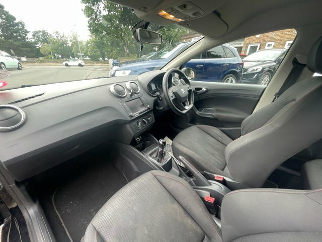Seat Ibiza Tsi Fr Red Edition Black #15