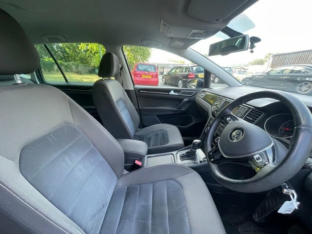 Volkswagen Golf SV 2.0 Tdi Se Black #11