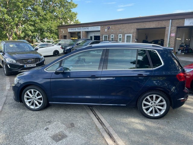 Volkswagen Golf SV 2.0 Tdi Se Black #8