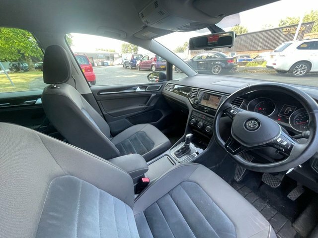 Volkswagen Golf SV 2.0 Tdi Se Black #10