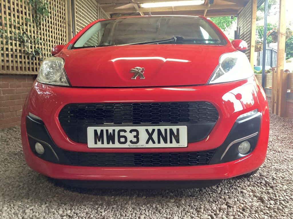Peugeot 107 1.0 12V Allure Red #4