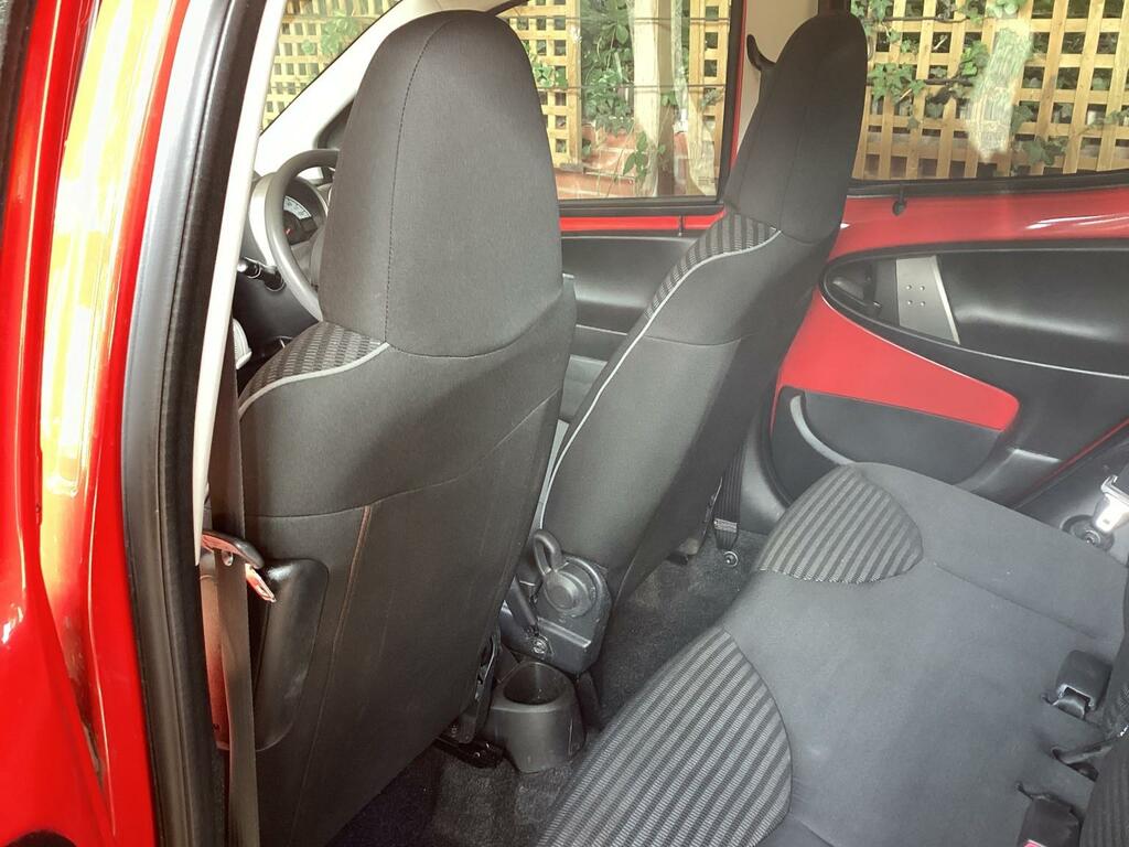 Peugeot 107 107 Allure Silver #12