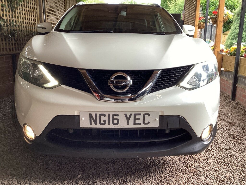Nissan Qashqai 1.5 Dci Tekna White #3