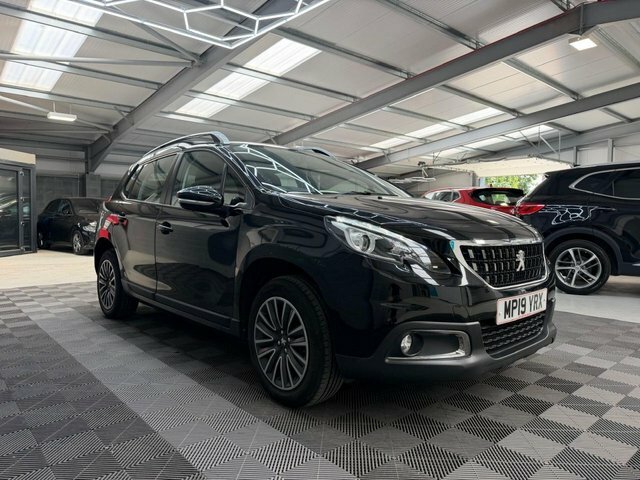 Peugeot 2008 2019 1.2 Puretech Active Suv Eur Black #2