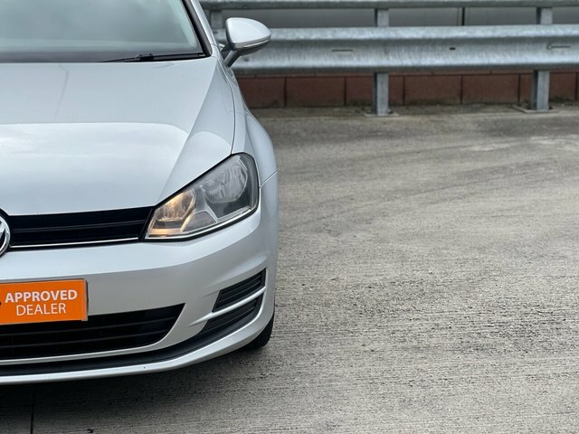 Volkswagen Golf 2015 1.6 Tdi Bluemotion Tech S Estate M Silver #4