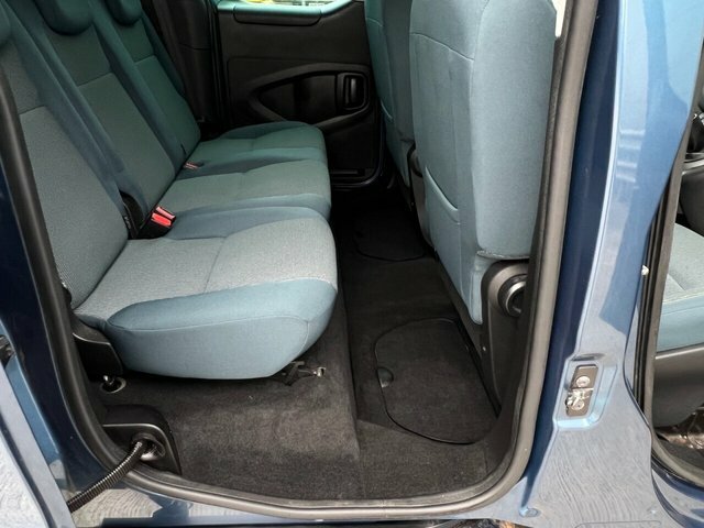 Citroen Berlingo 2017 1.6Hdi Feel Edition 98 Bhp Wheelchair Grey #30