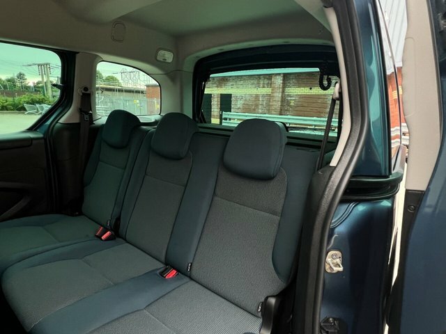 Citroen Berlingo 2017 1.6Hdi Feel Edition 98 Bhp Wheelchair Grey #37