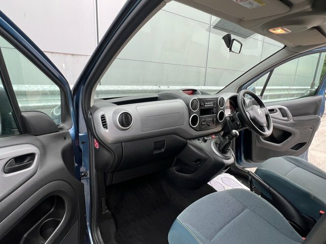 Citroen Berlingo 2017 1.6Hdi Feel Edition 98 Bhp Wheelchair Grey #34