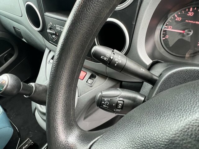 Citroen Berlingo 2017 1.6Hdi Feel Edition 98 Bhp Wheelchair Grey #43