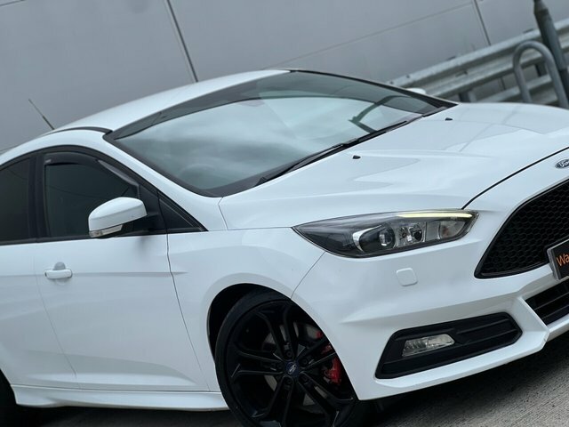 Ford Focus 2016 2.0 Tdci St-3 Hatchback Eur SN66OWW White #4