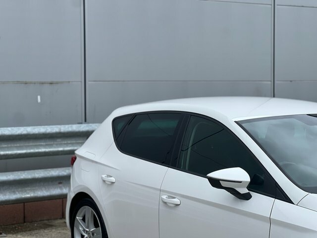 Seat Leon 2017 1.4 Tsi Fr Technology Hatchback Ma White #5