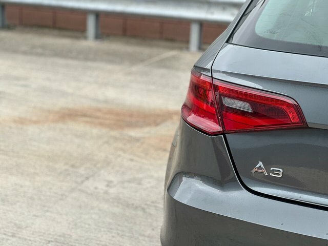 Audi A3 Tdi Sport Sportback Black #24