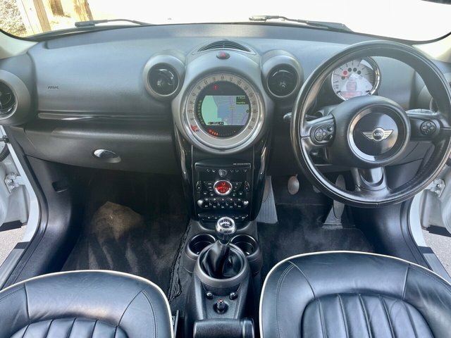 Mini Countryman Suv White #5