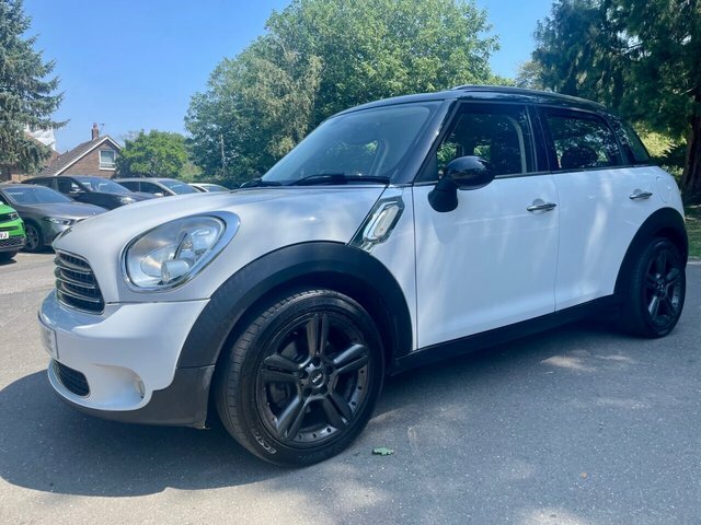 Mini Countryman Suv White #3