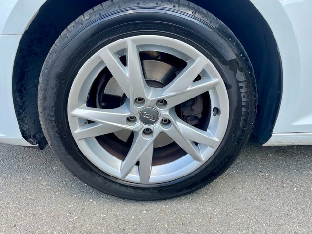 Audi A4 A4 Se Ultra Tdi S-a Black #17
