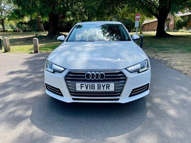 Audi A4 Saloon White #2