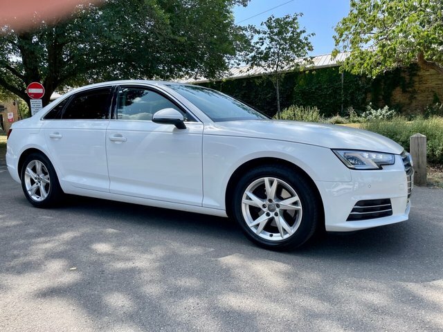 Audi A4 Saloon White