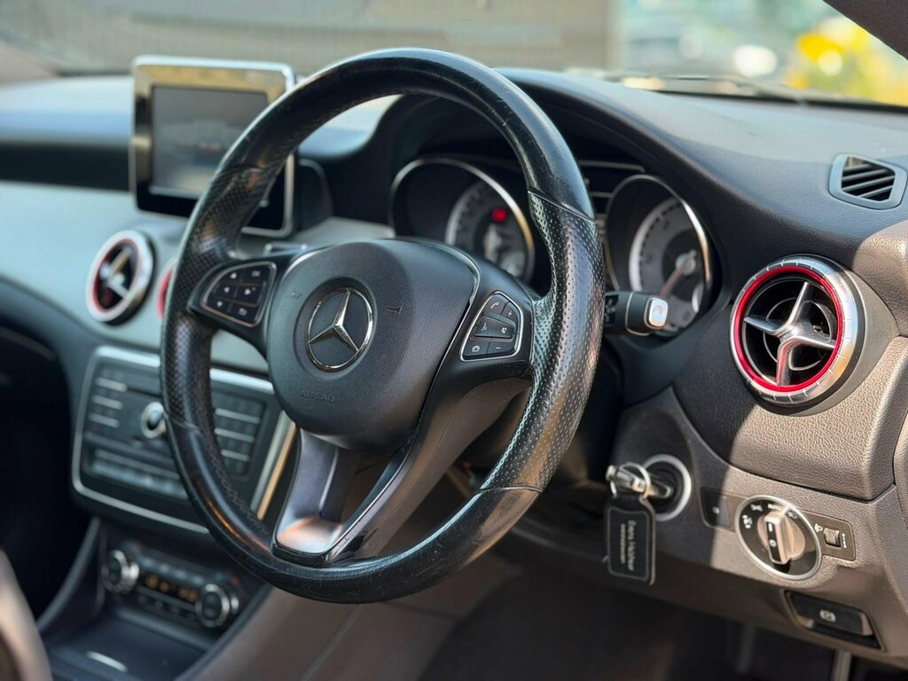 Mercedes-Benz CLA Class 1.6 Cla180 Amg Sport Coupe 7G-dct Euro 6 Ss Grey #25
