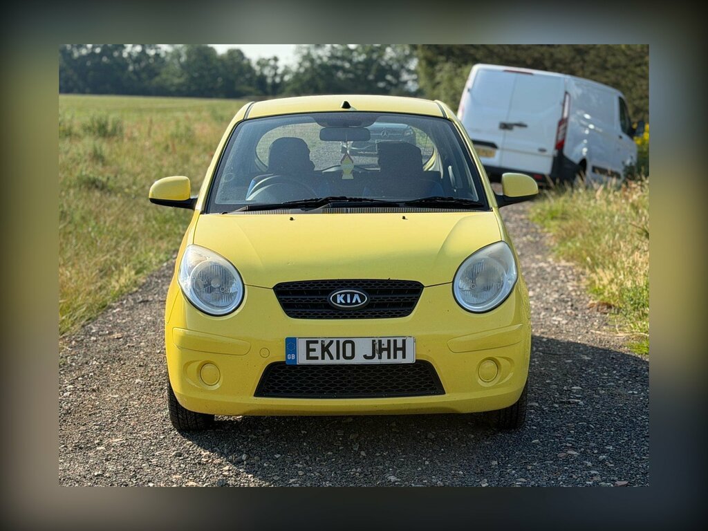Kia Picanto 1.1 Strike Yellow