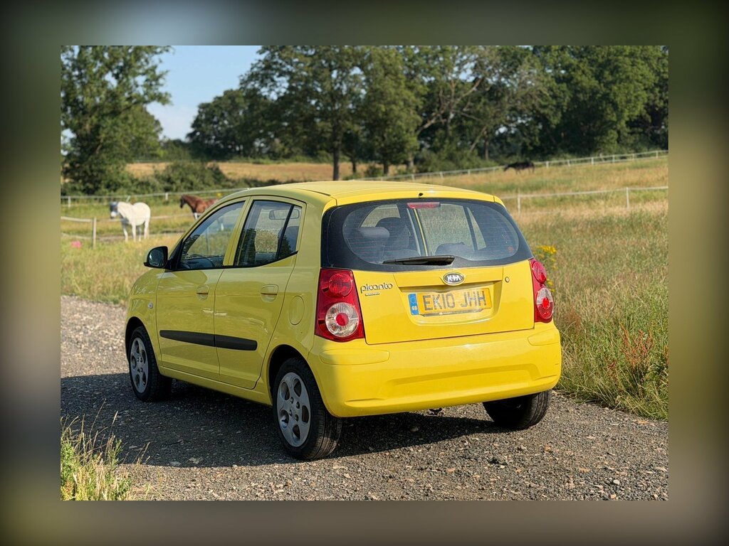 Kia Picanto 1.1 Strike Yellow #3
