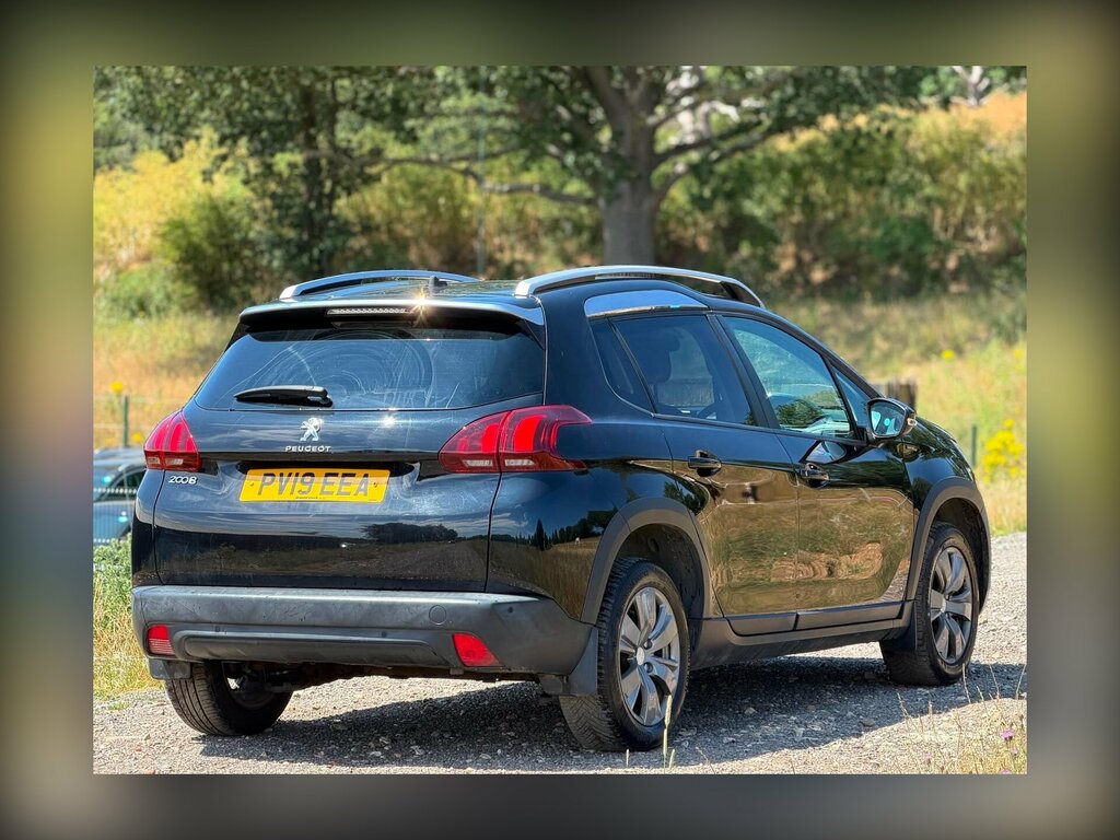 Peugeot 2008 1.2 Puretech Signature Euro 6 Ss Black #5