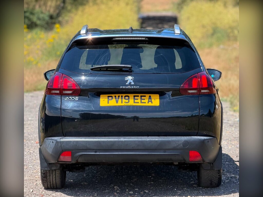 Peugeot 2008 1.2 Puretech Signature Euro 6 Ss Black #6