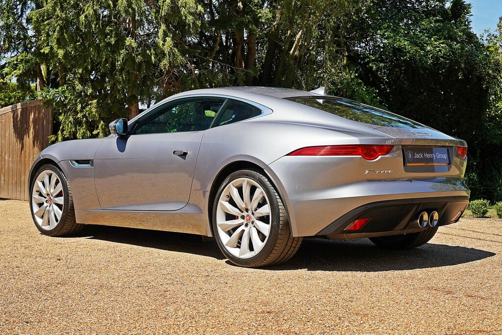 Jaguar F-Type V6 Auto SV64LKO #3