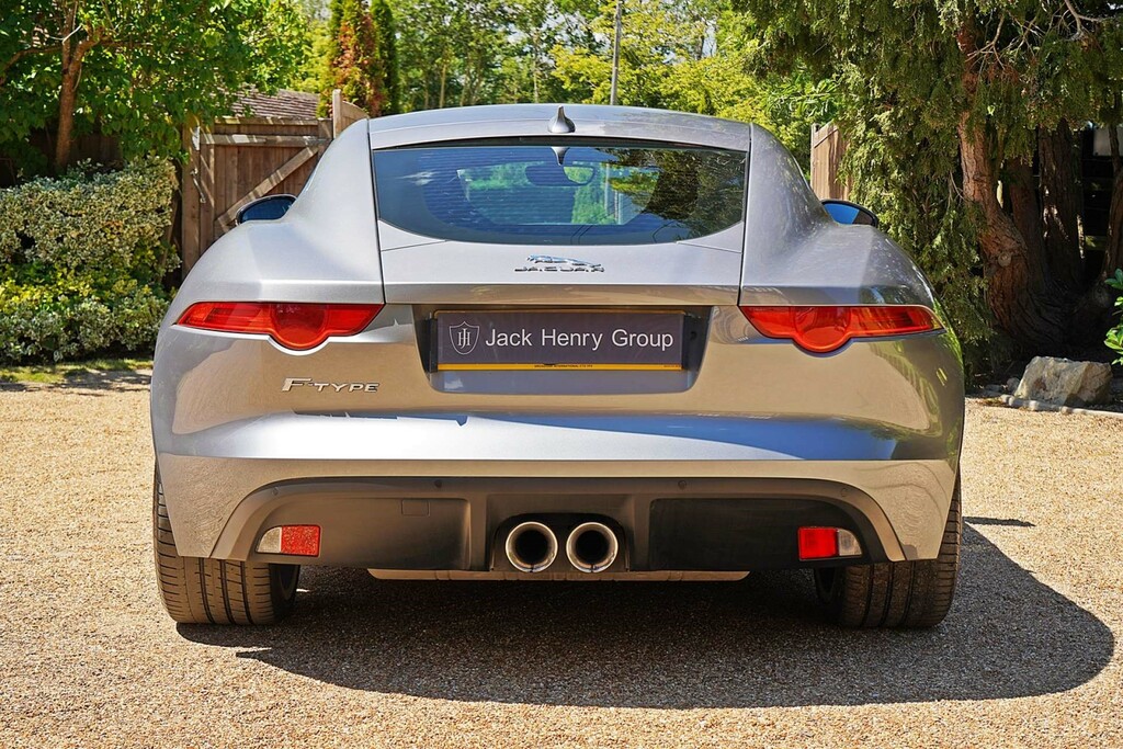 Jaguar F-Type V6 Auto SV64LKO #4
