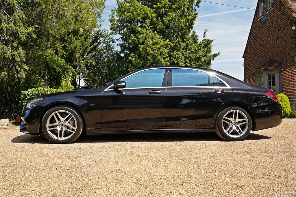 Mercedes-Benz 560 S E L Amg Line  #2