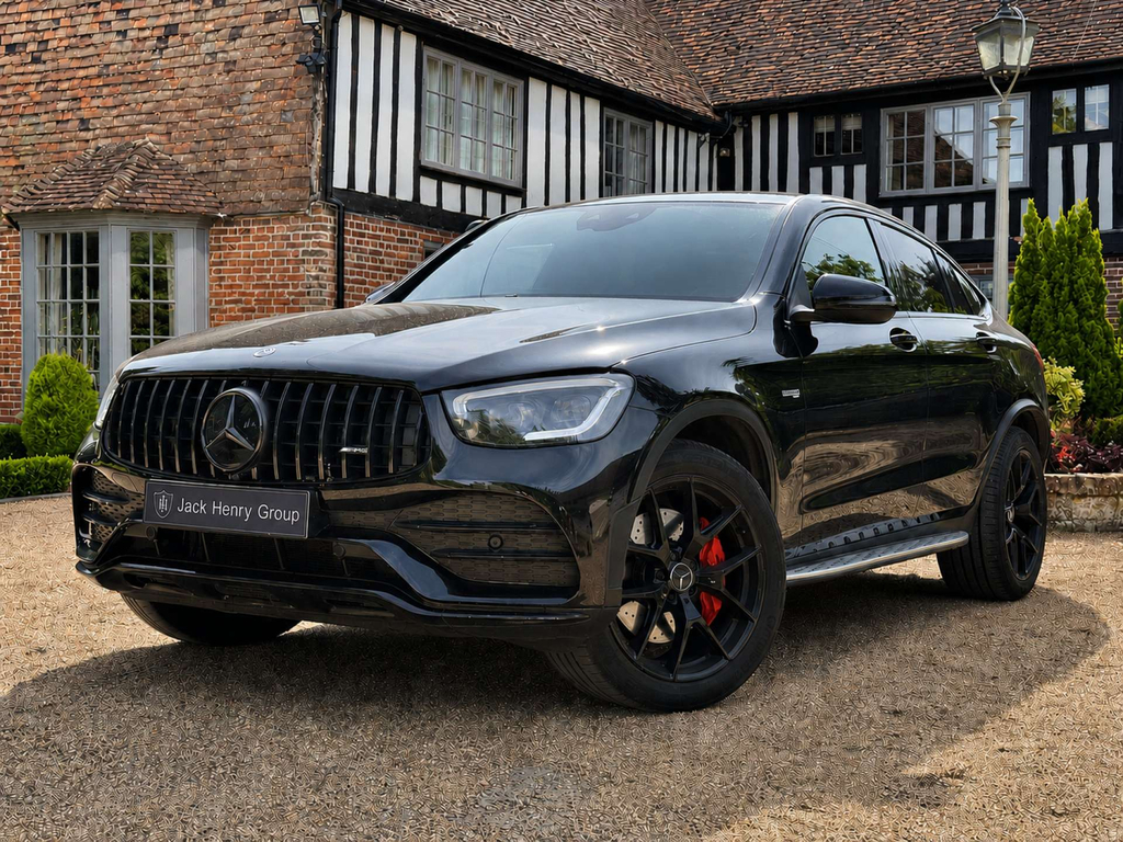 Mercedes-Benz GLC Class Premium 4Matic 4Wd Black