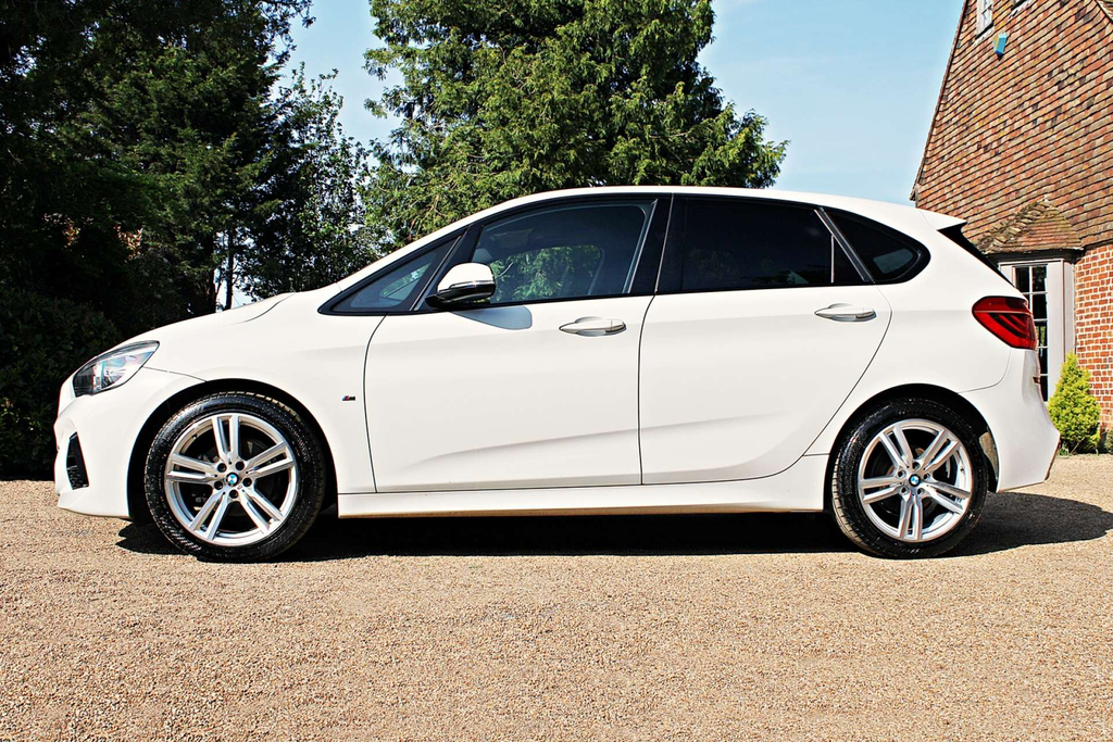 BMW 2 Series M Sport White #3