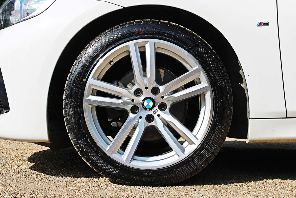 BMW 2 Series M Sport White #2