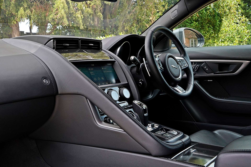 Jaguar F-Type F-type V6 R-dynamic Blue #17