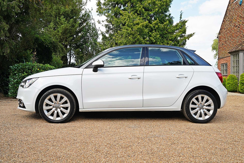 Audi A1 Sportback Tfsi Sport  #2