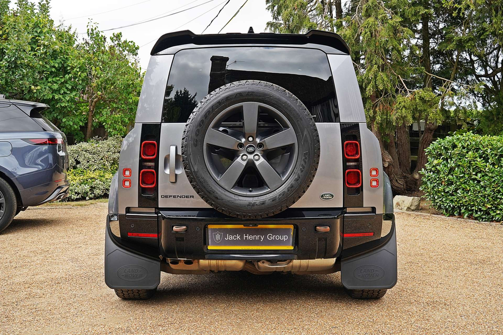 Land Rover Defender 110 D300 Mhev X-dynamic Hse Hard Top Suv Au  #6