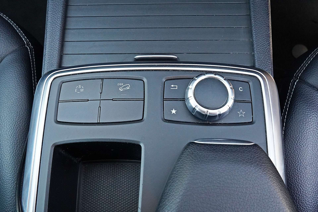 Mercedes-Benz M Class Class Grey #15