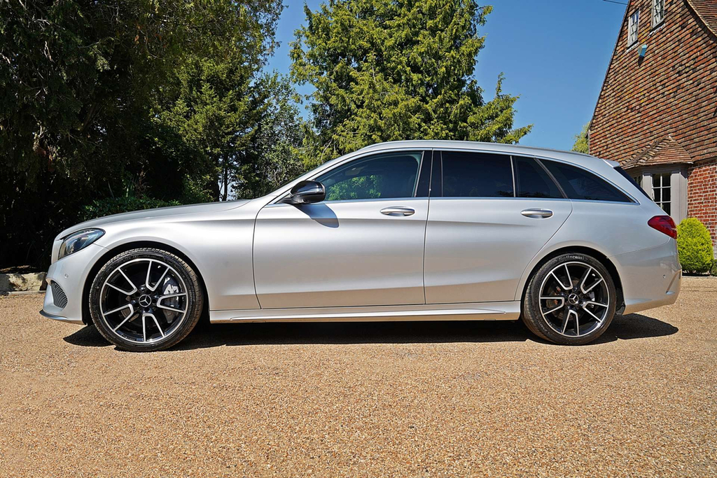 Mercedes-Benz C Class Premium 4Matic 4Wd #2