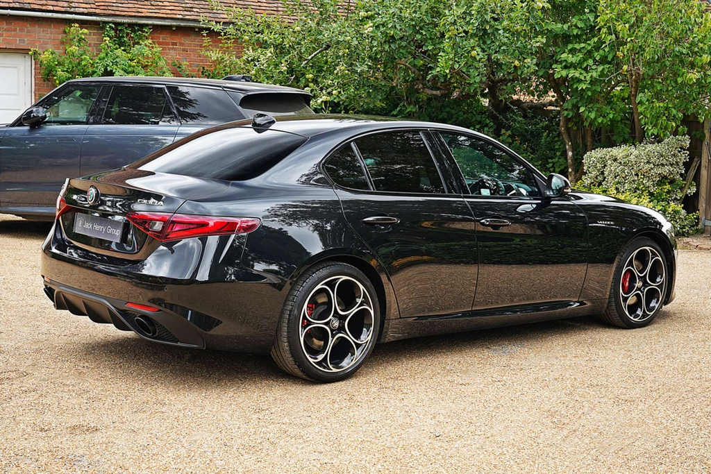 Alfa Romeo Giulia Veloce Tb #6