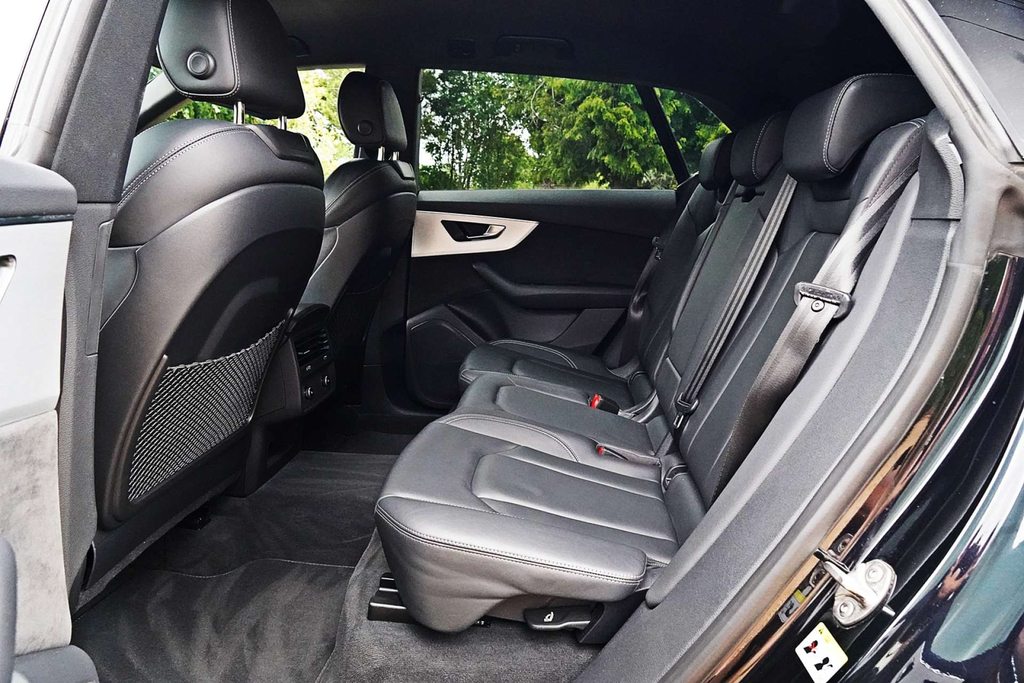 Audi Q8 Carbon Black 600 Ps Tiptronic White #14