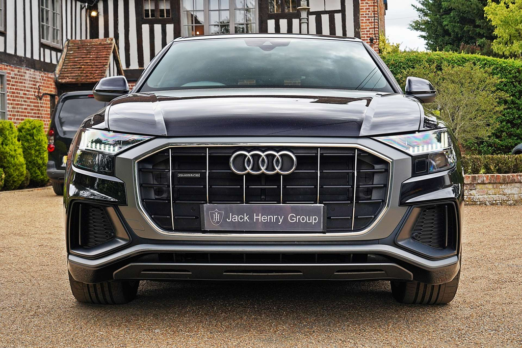 Audi Q8 Carbon Black 600 Ps Tiptronic White #12