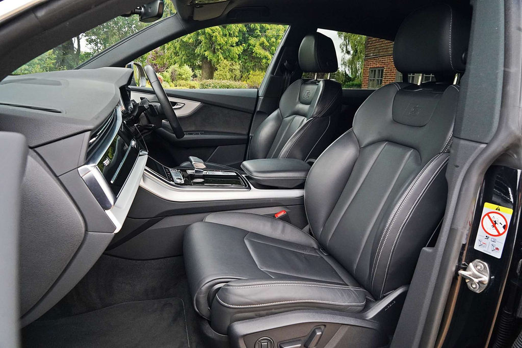Audi Q8 Carbon Black 600 Ps Tiptronic White #13