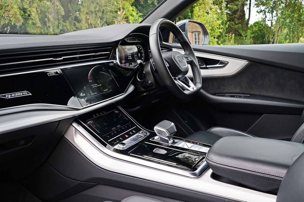 Audi Q8 Carbon Black 600 Ps Tiptronic White #15